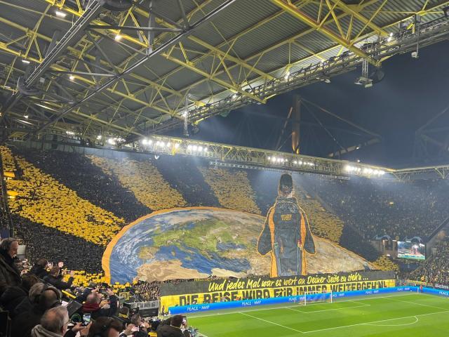 1676498538176052071.jpeg FpCGtHYXEBIT4B0.jpeg